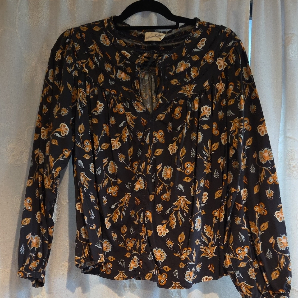Universal Thread Black Floral Tie-Neck Long Sleeve Blouse